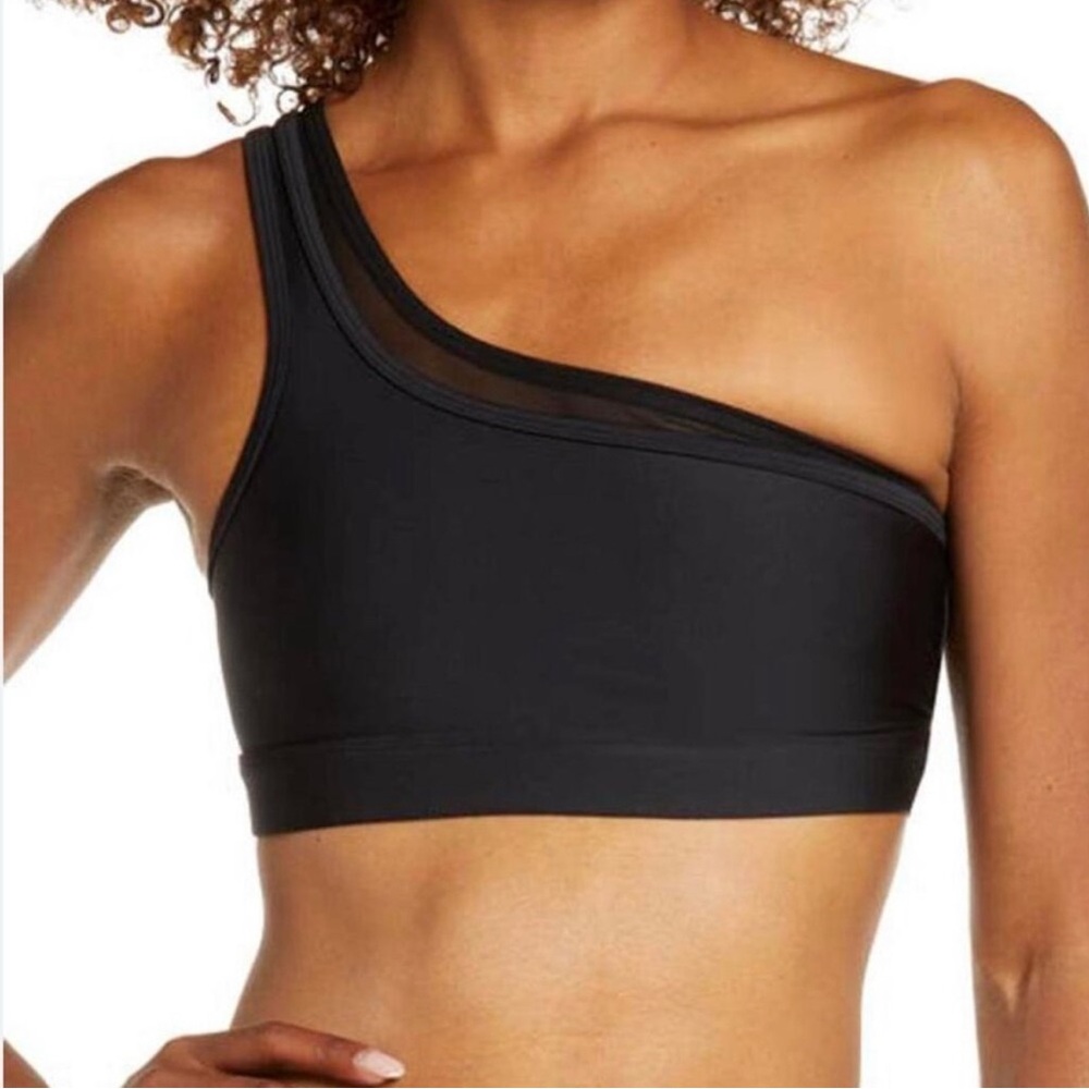 Alo Yoga Airlift bra